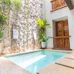 Casa O Cochera Lux Boutique House