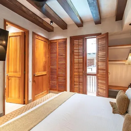 Casa O Cochera Lux Boutique House *